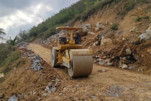 Mở mới 468 tuyến giao thông nông thôn