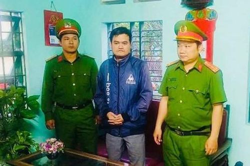 Chiếm đoạt gần 400 triệu đồng từ việc 'chạy' thủ tục đất đai