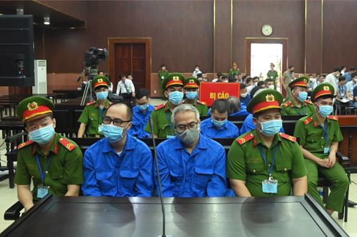 Xử phúc thẩm vụ Đăng kiểm: VKS đề nghị giảm án cho 2 cựu Cục trưởng