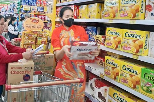 Siêu thị Hà Nội giảm giá đến 50% cho hàng nghìn mặt hàng Tết