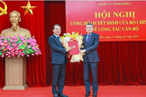 Ông Đặng Xuân Phong được điều động, bổ nhiệm làm Bí thư Tỉnh ủy Vĩnh Phúc