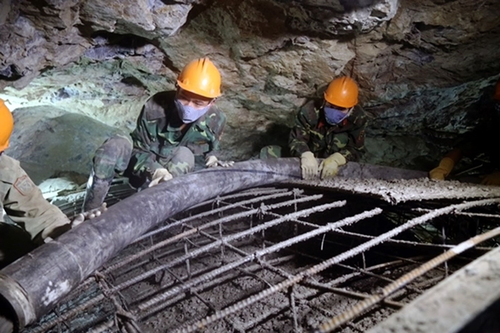 Hỏi - đáp pháp luật: Đề nghị tòa soạn cho biết, việc phân loại công trình quốc phòng và khu quân sự được quy định như thế nào?