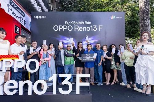 'Chuyên gia AI' OPPO Reno13 Series thu hút hơn 20.000 người sở hữu trước ngày mở bán chính thức