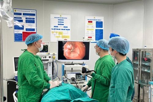 Bệnh viện Đa khoa MEDLATEC điều trị thành công ca ung thư thực quản ở vị trí khó