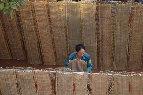 Làng nghề bánh đa nem nổi tiếng Bắc Giang kiếm bộn tiền dịp Tết