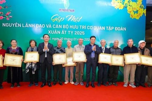 Petrovietnam gặp mặt, tri ân cán bộ hưu trí nhân dịp Xuân Ất Tỵ 2025