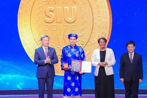 Nghiên cứu của tiến sĩ Việt được thưởng 2 tỷ đồng