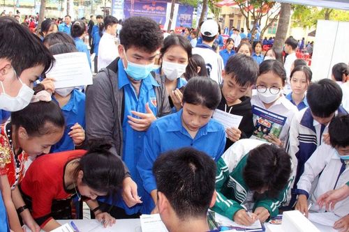 'Khát' lao động dịp Tết