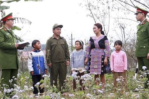 Nơi hoa đào nở sớm