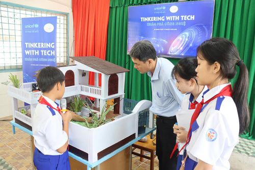 Tổ chức cuộc thi 'Tinkering with Tech - Khám phá công nghệ' sử dụng micro:bit trên địa bàn tỉnh