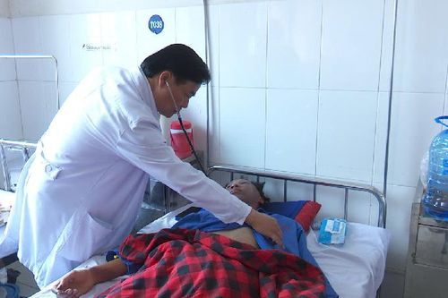 Nam sinh bỏng nặng do chế tạo tên lửa từ bình ga mini