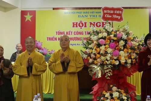 Nghệ An: Hơn 20.000 thiện tín phát tâm quy y Tam bảo trong năm 2024