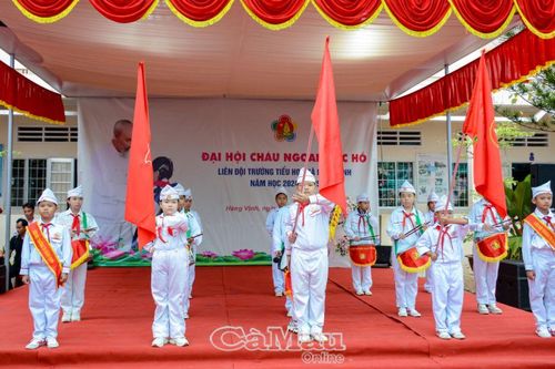 Đại hội cháu ngoan Bác Hồ Liên đội Trường Tiểu học xã Hàng Vịnh