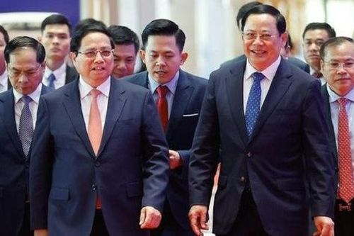 Củng cố và phát triển quan hệ hữu nghị, hợp tác toàn diện Việt Nam - Lào