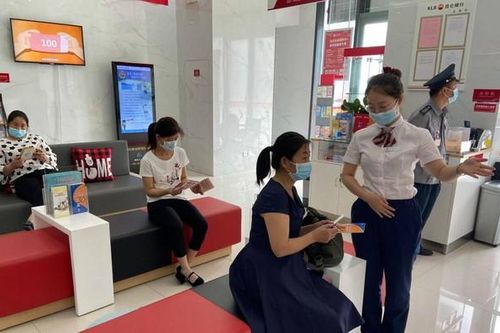 Người phụ nữ gửi tiết kiệm 34 tỷ đồng, 4 tháng sau chỉ còn đúng 200 nghìn đồng: Điều gì đã xảy ra khi giao dịch tại ngân hàng?