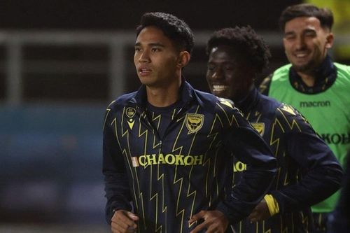 Tuyển thủ Indonesia làm nên lịch sử ở FA Cup