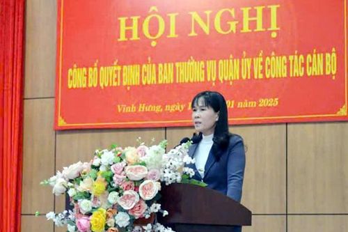 Tấm gương sáng của một nữ Bí thư Đảng ủy phường ở Hoàng Mai