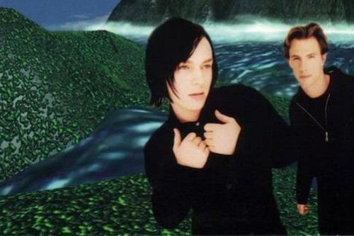 Ca khúc 'Truly Madly Deeply' của Savage Garden: Sức quyến rũ của những điều bình thường