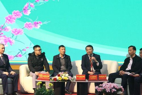 Ngành hoa cây cảnh 'hút' học sinh, sinh viên