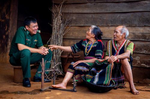 Những người lính kiên trung