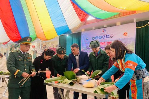 Nhiều hoạt động ý nghĩa trong Chương trình 'Xuân Biên phòng ấm lòng dân bản'