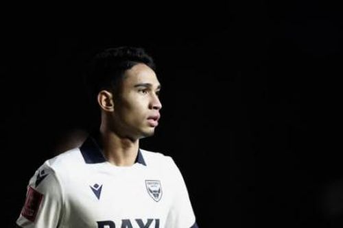 Tuyển thủ Indonesia làm nên lịch sử ở FA Cup