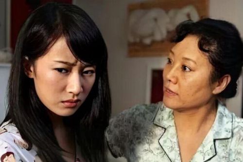 Mẹ chồng trách móc vì lười biếng khi mang thai, tôi lặng lẽ làm một điều khiến bà thay đổi hoàn toàn