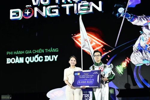Sinh viên VinUni trở thành quán quân Vũ trụ đồng tiền 2024