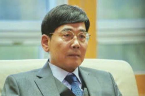 Nam diễn viên nổi tiếng showbiz đột ngột qua đời, nhiều khán giả bàng hoàng