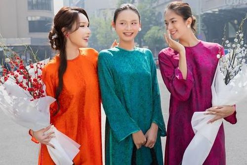 Những mẫu áo dài lụa phù hợp đón Tết