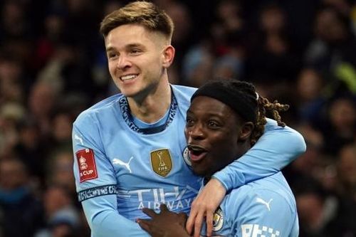 Vòng 3 FA Cup: Các 'ông lớn' nhẹ nhàng đi tiếp