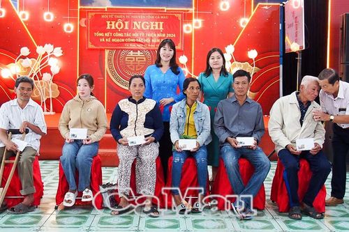 Chung một tấm lòng san sẻ yêu thương