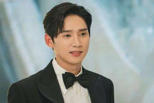 Sao Hàn 12/1: Ngôi sao 'Squid game' Park Sung Hoon rút khỏi phim mới