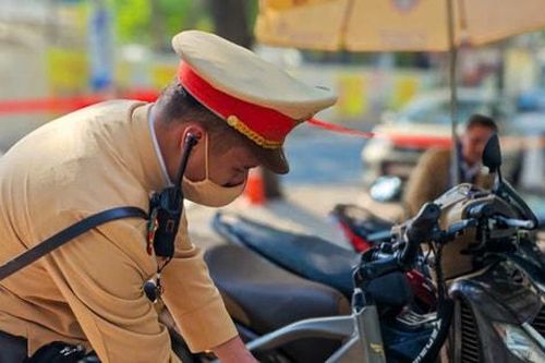 Phạt hơn 21 tỷ đồng vi phạm giao thông trong 10 ngày đầu năm 2025