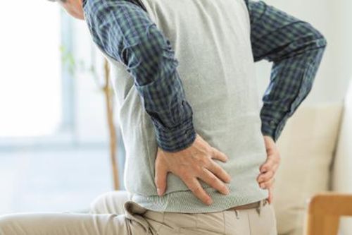 4 thói quen cần thực hiện buổi sáng giúp hạn chế đau nhức xương khớp