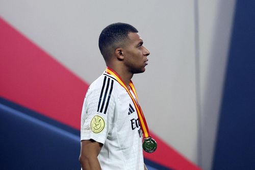 Thảm họa Real Madrid, chỉ có Mbappe tỏa sáng