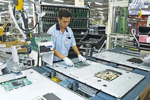 Chú trọng phát triển nguồn nhân lực chất lượng cao, nhất là lĩnh vực chip, bán dẫn