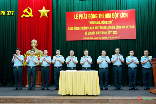 Sư đoàn 377 quyết tâm thực hiện '2 nhất, 2 không'