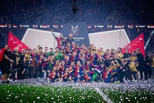 Liên tiếp hủy diệt Real Madrid, Barcelona lập kỳ tích ở El Clasico