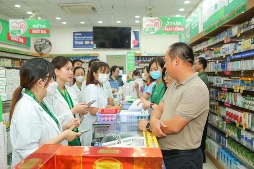 Mua thuốc không lo tài chính - giải pháp để 'không ai bị bỏ lại' của nhà thuốc An Khang