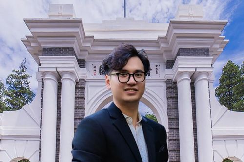 Chàng trai làm giám đốc ở tuổi 22, giành học bổng thạc sĩ ĐH Thanh Hoa