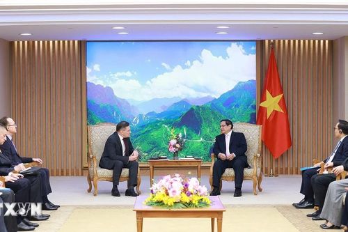 Thủ tướng mong muốn Tập đoàn Rosatom hỗ trợ Việt Nam phát triển điện hạt nhân