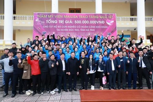Đưa xuân ấm áp về quê hương, vợ chồng TGĐ Mailisa trao 737 phần quà cho các hộ nghèo tại huyện Đức Thọ, Hà Tĩnh