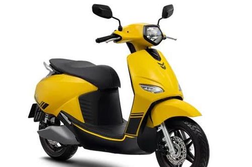 Bảng giá xe máy VinFast tháng 1/2025: Đồng loạt giảm giá niêm yết, thêm sản phẩm mới