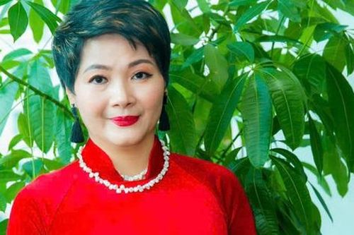 Madam Nhung: 'Bà hoàng' của dòng ẩm thực cổ truyền