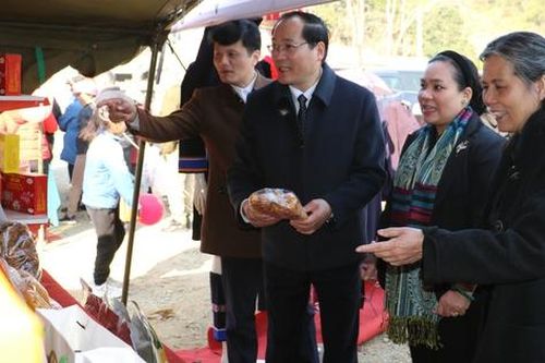 'Xuân biên cương - Tết ấm cho em': Hội bảo vệ quyền trẻ em Việt Nam trao hỗ trợ gần 1,9 tỷ đồng