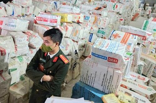 Sách lậu, sách giả 'triệt tiêu' động lực lao động tri thức sáng tạo