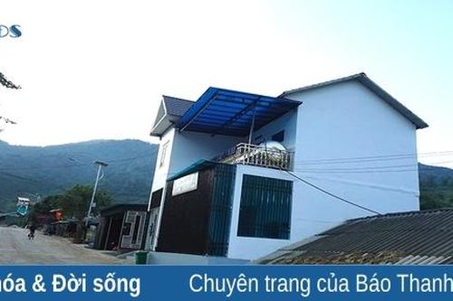 Vượt núi mang ấm no về bản