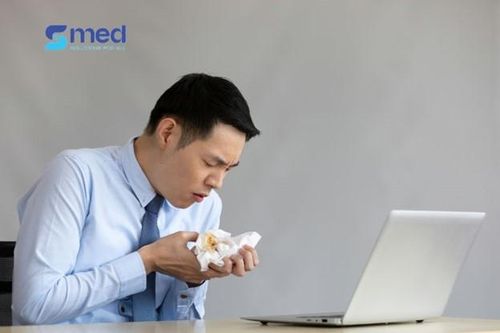 Cảnh báo: Ho ra máu tươi là triệu chứng bệnh gì?