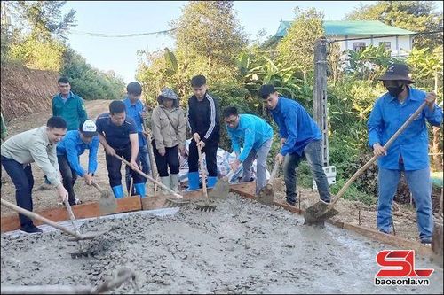 Xung kích, tình nguyện vì cuộc sống cộng đồng